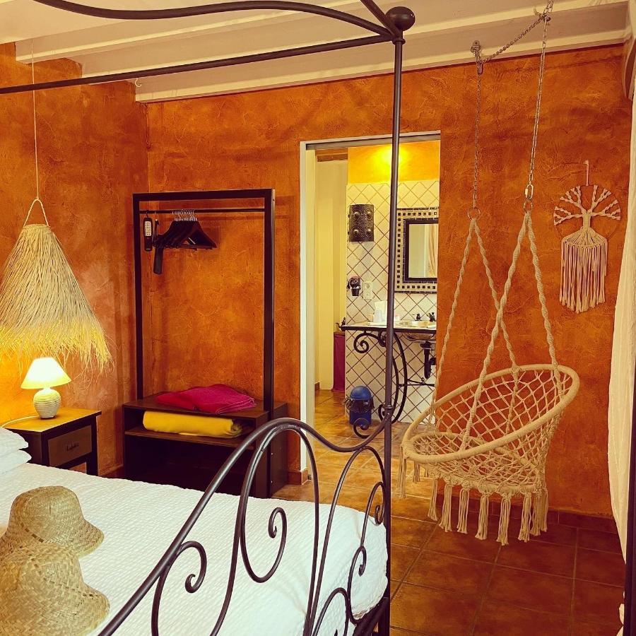 Chambres D Hotes Le Mas Julien Piscine Chauffee Adult Only Оранж Экстерьер фото